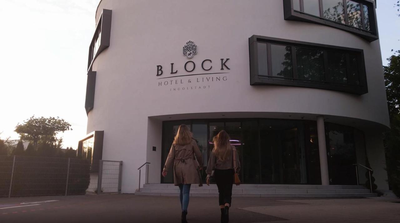 Hotel Block & Living